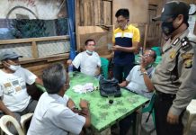 Polsek Tanjung Senang Gerebek Lapo Tuak Jadi Arena Judi, Dua Oknum Polisi Diduga Terlibat