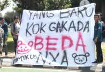 Nilai Pejabat Rektorat Tersangkut Kasus Hukum Dugaan KKN Proyek LPPM TA 2020-2022, BEM Unila Gelar Demo Tolak Dilantik Rektor