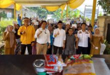 Hadiri Sosialisasi Ideologi Pancasila Anggota DPRD Bandarlampung Isfansa Mahani, Warga Bersyukur Dapat Amplop Isi Uang Rp94 Ribu