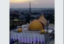 Cantiknya Masjid Darussalam di Kota Wisata Cibubur, Tampung Ribuan Jemaah dan Jadi Objek Wisata Religi