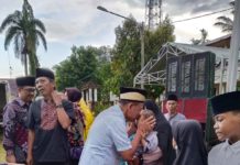 Bupati Lampung Timur Hadiri Bakti Sosial Penyerahan Santunan Anak Yatim – Piatu Bundesma Sukadana Mulia Jaya