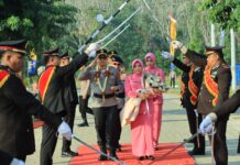 Rangkaian Acara Pisah Sambut Kapolres Tulang Bawang Barat Berlangsung Khidmat dan Haru