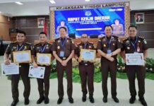 Kejari Lampung Timur Raih Berbagai Penghargaan dari Kejati Lampung