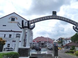 Sempat Mangkir 2 Kali, Eks Gubernur Lampung Arinal Djunaidi Akhirnya Penuhi Panggilan Kejati, Jalani Pemeriksaan Kasus Tipikor PT. LEB Rp271 M