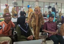 Hari Pertama Ngantor, Bupati Ela “Gas Pol†Tinjau Pelayanan di RSUD Sukadana