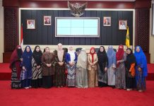 Perkuat Peran Keluarga, TP. PKK Provinsi Lampung Dorong Edukasi Ketahanan Sosial