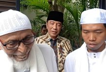 Ustad Abu Bakar Baasyir Nasehati Jokowi, Mengabdi pada Islam