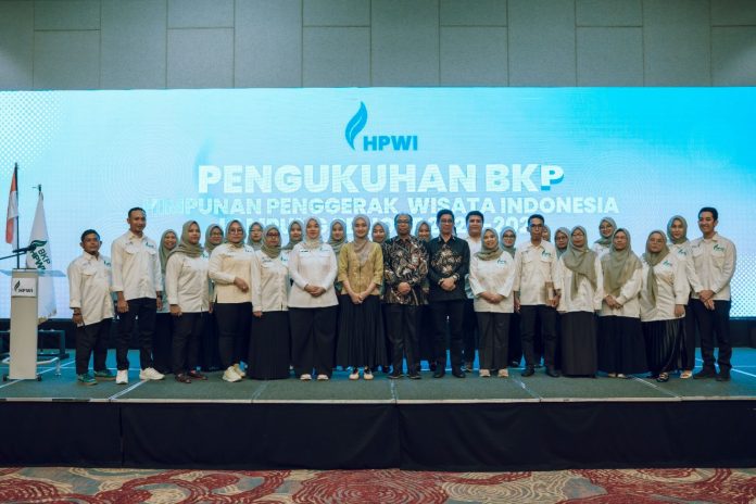 WhatsApp Image 2025-10-26 at 15.44.44