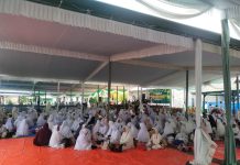 Polsek Lambu Kibang Laksanakan Pengamanan Acara Pengajian akbar Triwulan Khususiyah Kubro Jami’ah Thoriqoh Qodriyah Wan Naqsyabandiyah di Tiyuh Kibang Budi Jaya