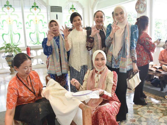 WhatsApp Image 2025-11-08 at 19.55.54