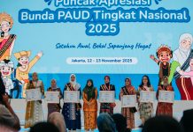Bunda PAUD Lampung Batin Wulan Raih Penghargaan Nasional: Komitmen Nyata untuk Anak Usia Dini