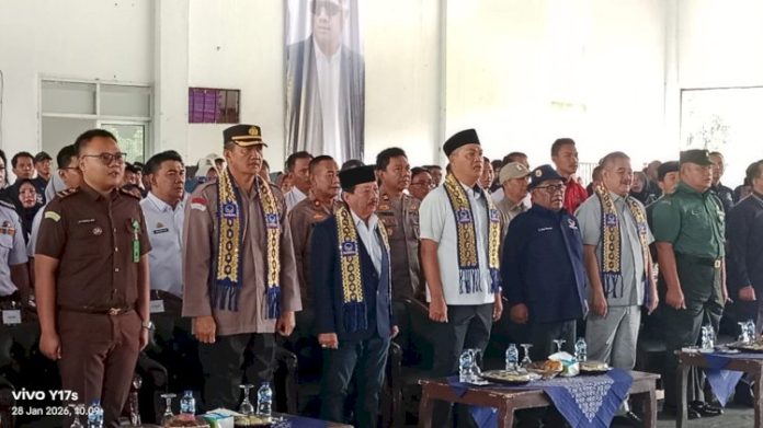 image_750x_6979adb877777