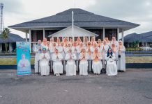 TP. PKK dan DWP Provinsi Lampung Bagikan Ratusan Takjil untuk Masyarakat