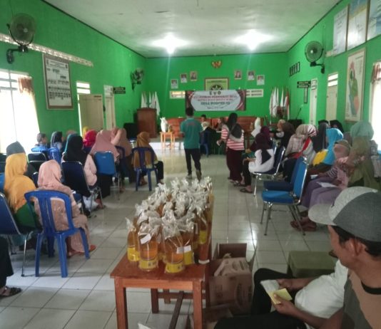Selama 6 Hari, Pemdes Bogorejo Gedong Tataan Bagikan Paket Sembako pada 531 KPM