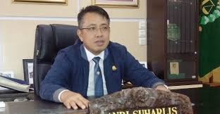Mantan Aspidsus Kejati Lampung – Alumni FH Unila Andi Suharlis Jabat Wakajati DIY